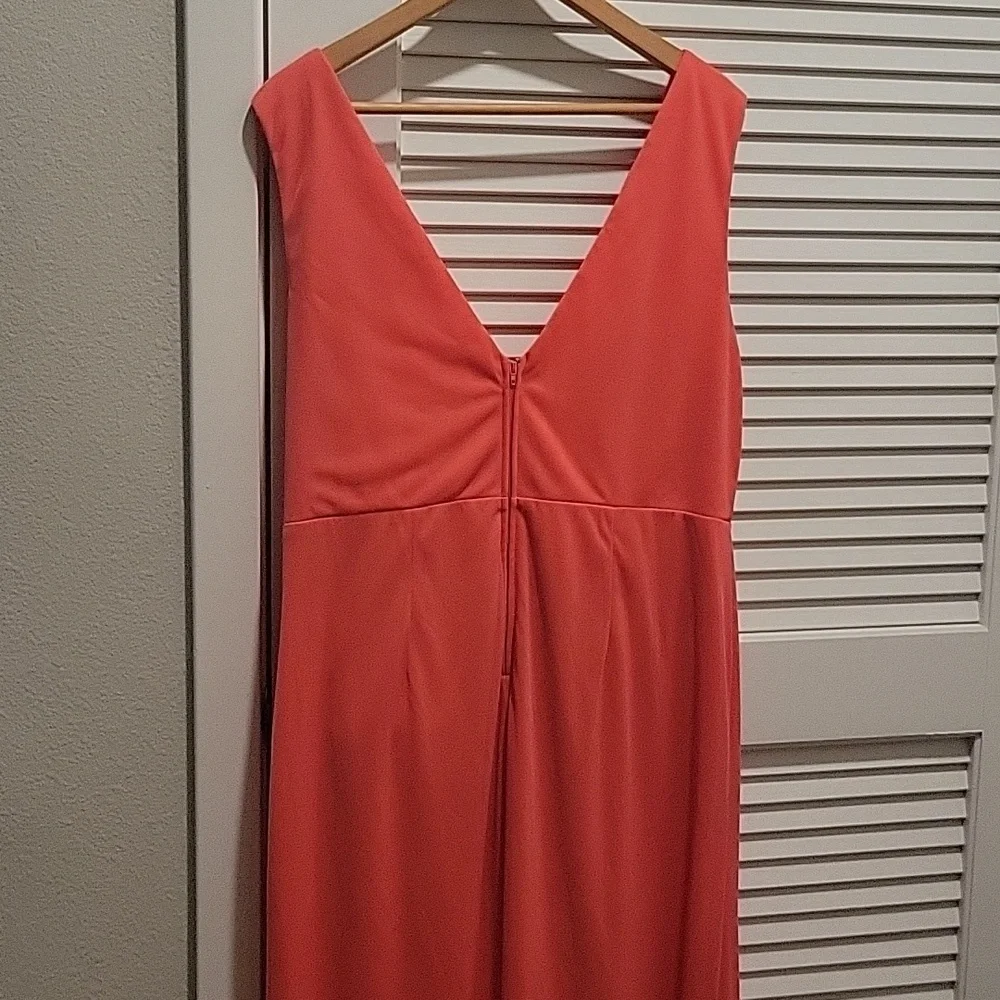 DRESS - Picture 2 of 3